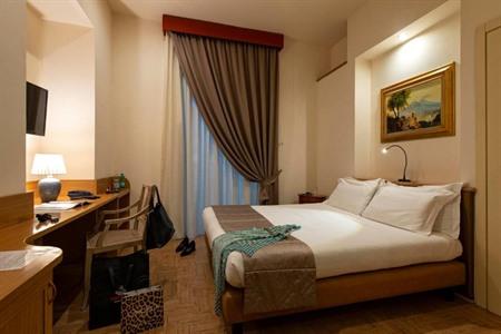 Grand Hotel Europa & Restaurant buchen