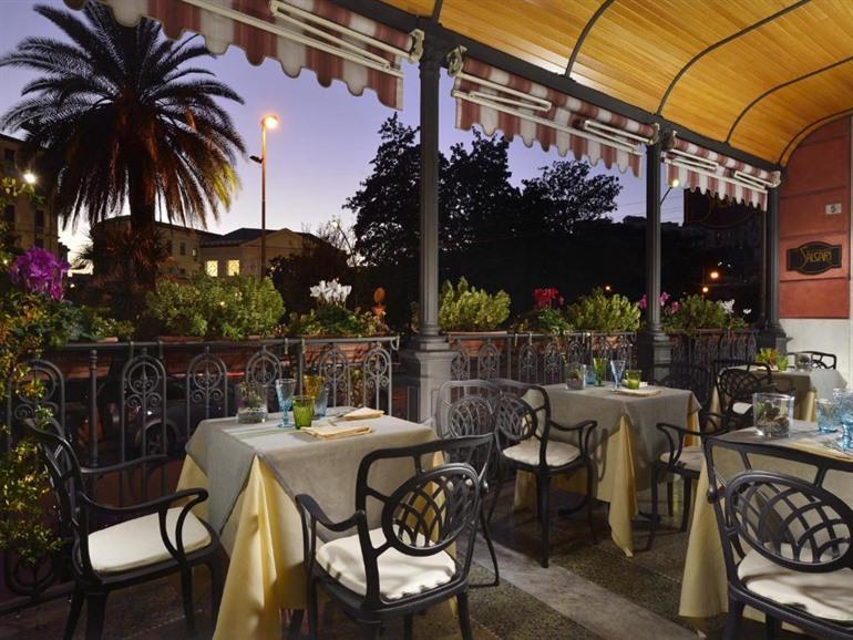 Grand Hotel Savoia buchen
