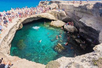 Grotta della Poesia Lecce