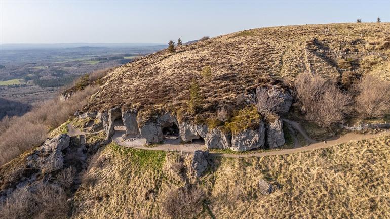 Höhlen von Clierzou bei Puy de Pariou, Auvergne