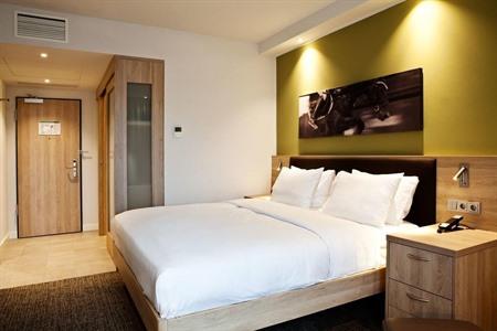 Hampton by Hilton Aachen