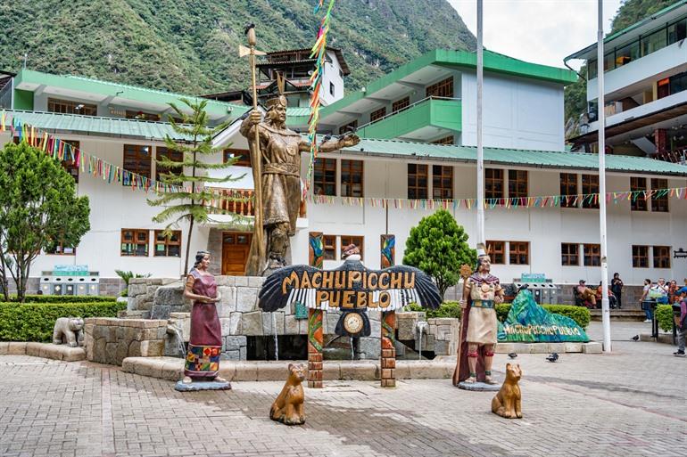 Das Zentrum von Machu Picchu Pueblo