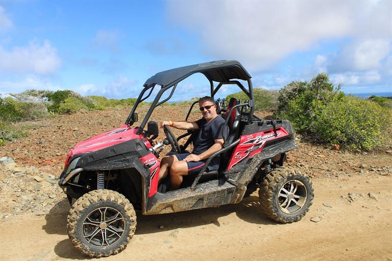 Das Arikok-Nationalpark mit einem Sandbuggy auf Aruba erkunden
