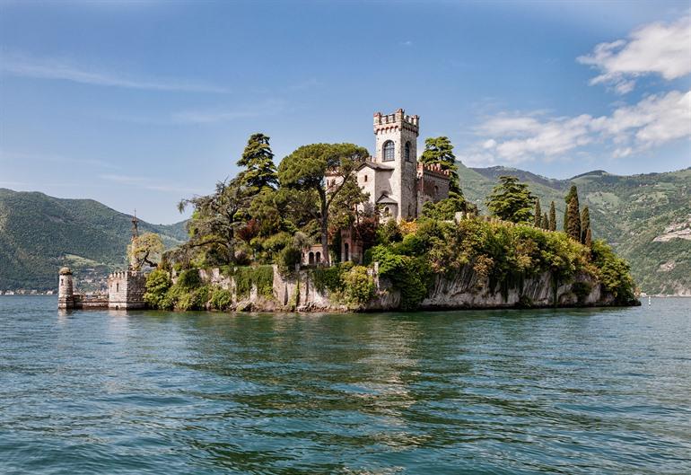 Die malerische Isola di Loreto in Norditalien