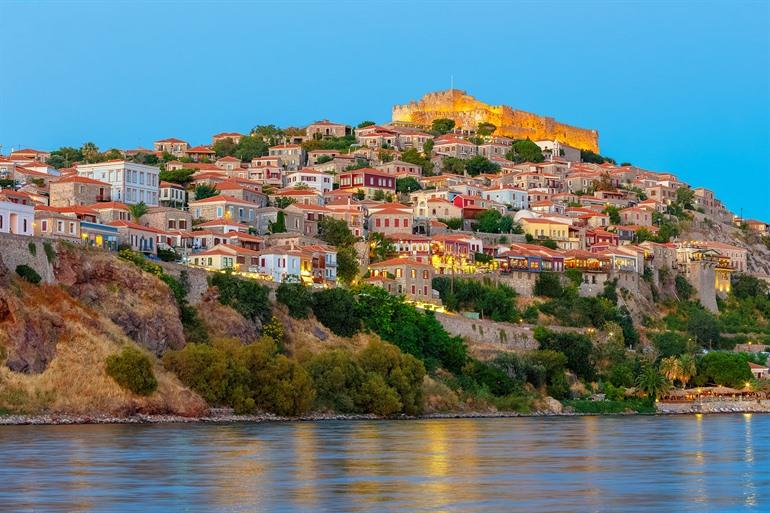 Das malerische Molyvos auf Lesbos