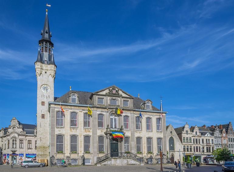 Das Rathaus und das Belfort von Lier, Belgien