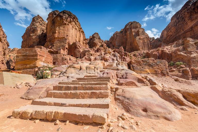 Pfad des Hochplatzes des Opfers, Jordanien