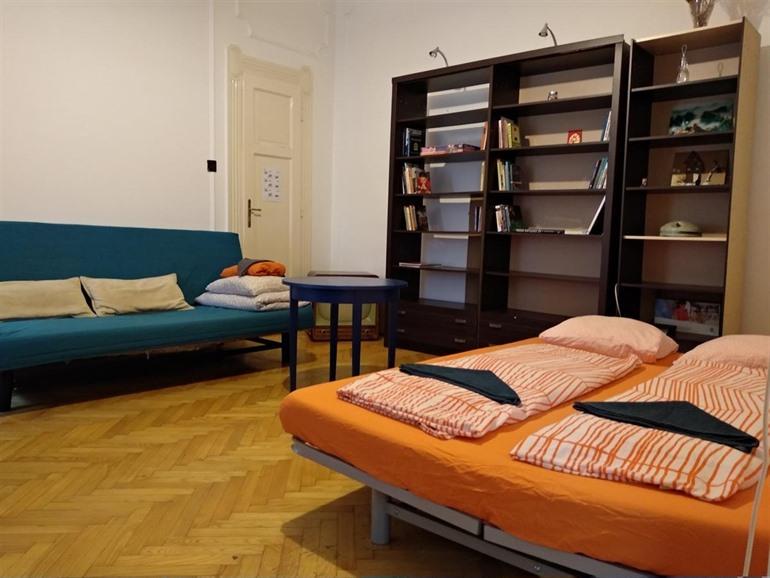 HoBar Hostel