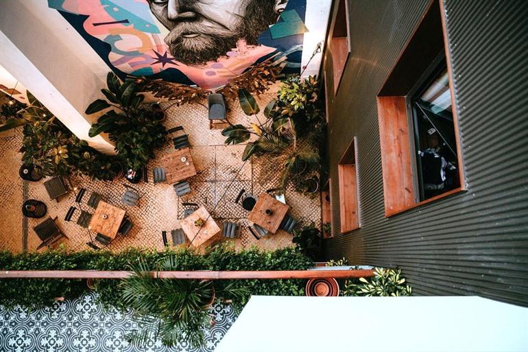 Hostel Selina Secret Garden Lissabon