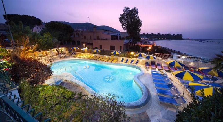 Hotel Ambasciatori auf Ischia