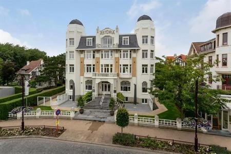 Hotel Astoria buchen