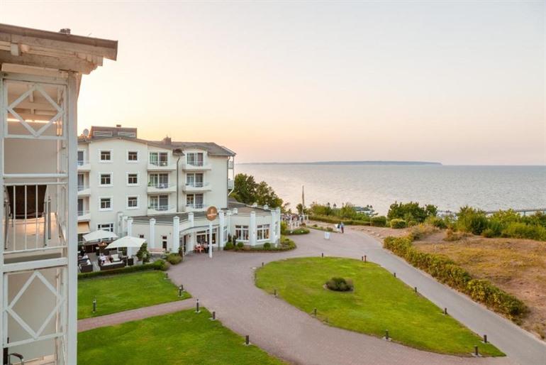 Hotel Bernstein buchen