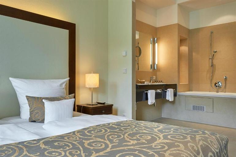 Das Hotel Elbresidenz an der Therme buchen