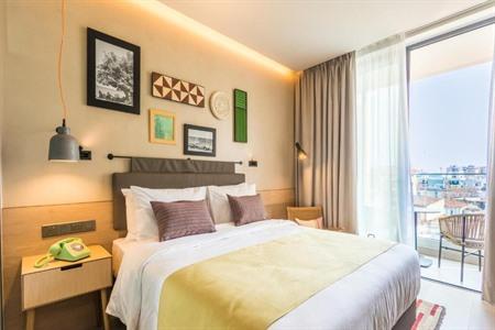 Hotel Indigo Larnaca buchen