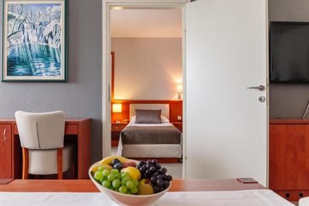 Hotel Jezero buchen