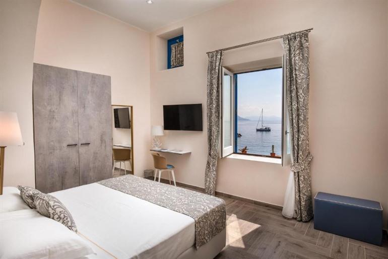 Hotel L'Ariana auf den Äolischen Inseln buchen