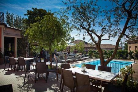 Hotel La Palomba buchen