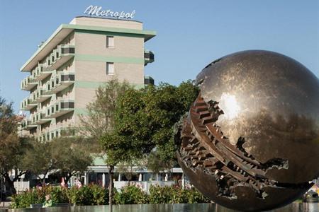 Das Hotel Metropol am Wasser buchen