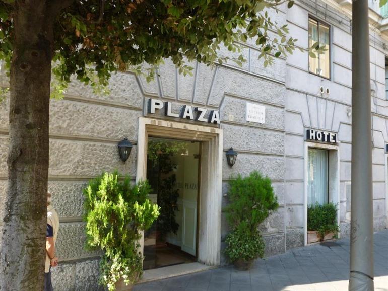 Hotel Plaza buchen