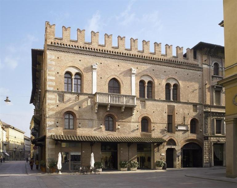 Hotel Posta buchen
