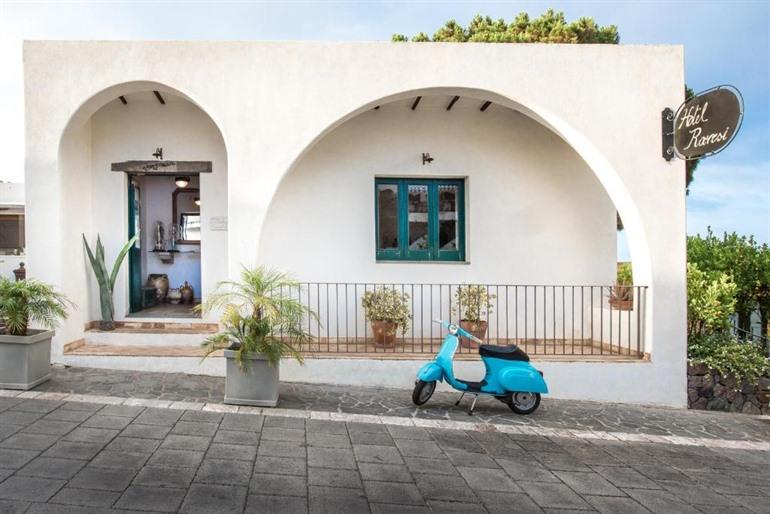 Hotel Ravesi buchen