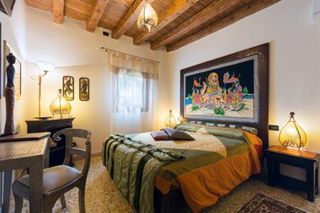 Das Hotel Relais San Nicolò mit internationalem Flair buchen