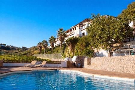 Hotel Rural Almazara buchen