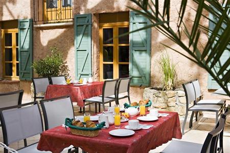 Hotel Saint Jean Orange