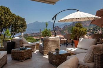 Hotel Scandola buchen