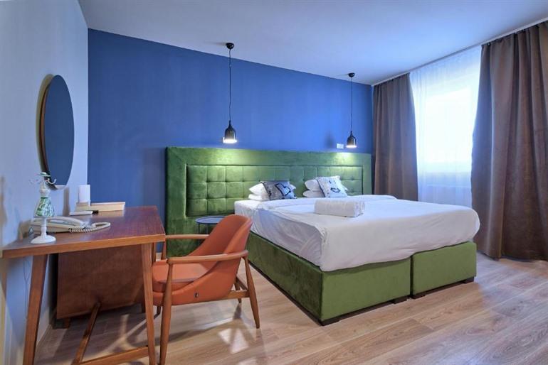 Hotel St. Georgije buchen