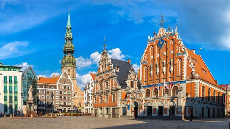 Das Haus der Schwarzen Köpfe in Riga besuchen, Lettland