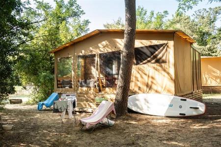 Huttopia Oleron Les Pins buchen