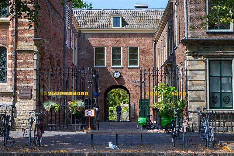 Eingang zum Hortus Botanicus in Leiden