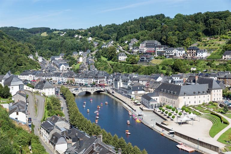 Kajakfahren oder Kanufahren auf der Semois