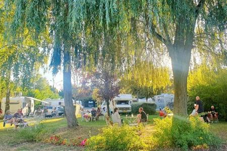 Campingplatz auf dem Campingplatz de Châlons-en-Champagne reservieren