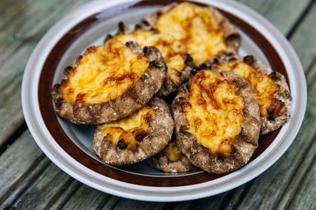 Karjalanpiirakka, finnische Küche