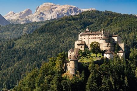 Das Schloss Hohenwerfen in Österreich besichtigen