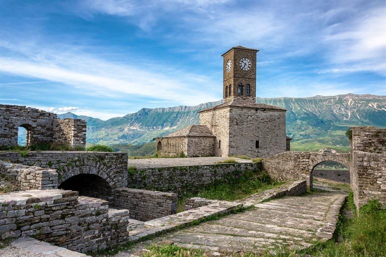Gjirokastër Schloss besichtigen