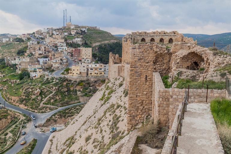 Das Kerak-Kastell in Jordanien besichtigen