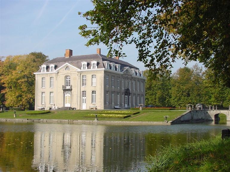 Schloss Leeuwergem in Zottegem, Vlaamse Ardennen