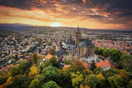 Schloss Wernigerode auf dem Hügel