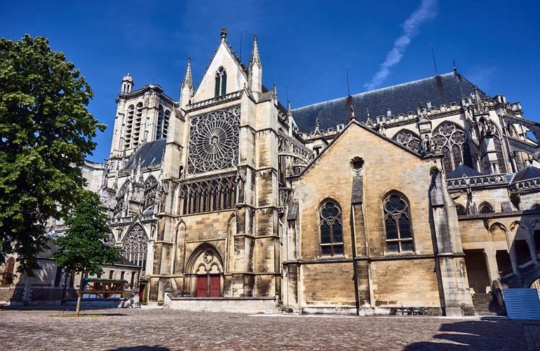 Kathedrale Saint-Pierre und Saint-Paul
