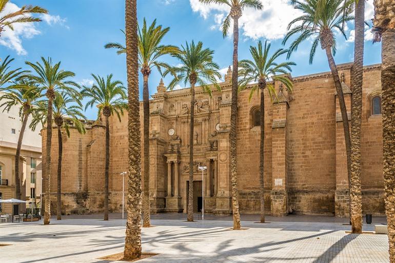 Die Kathedrale von Almería besichtigen, Almería