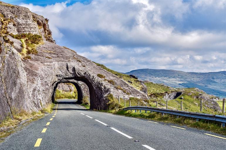 Kenmare Road, N71 am Ring of Beara, Irland