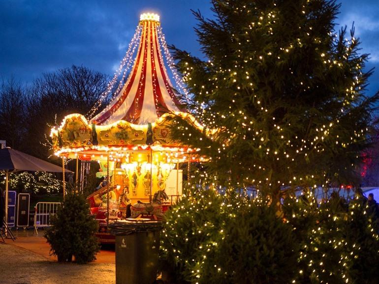 Hasselt Weihnachtsmarkt besuchen