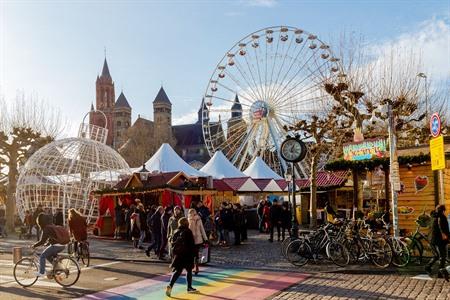 Maastricht Weihnachtsmarkt besuchen, Niederlande