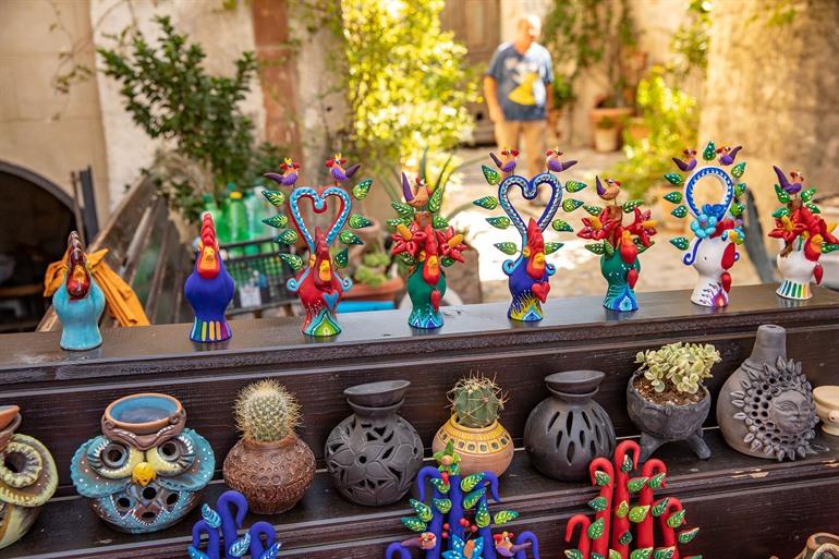 Bunte Cucù als Souvenir aus Matera