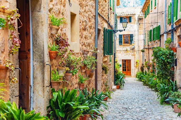 Bunte Straßen von Valldemossa