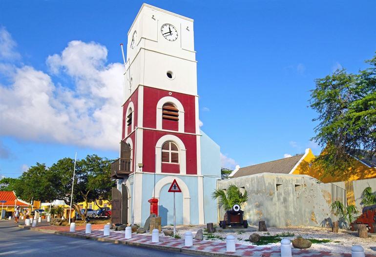 Glockenturm am Fort Zoutman, Oranjestad, Aruba