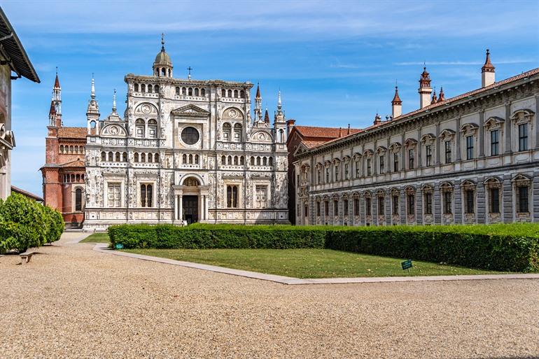Besuch des Klosterkomplexes Certosa di Pavia in der Lombardei